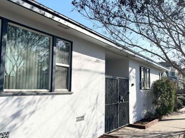 Apartment for rent in Willowville, Long Beach