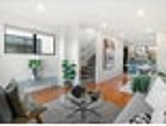 Townhouse for rent in Henderson, Henderson-Massey