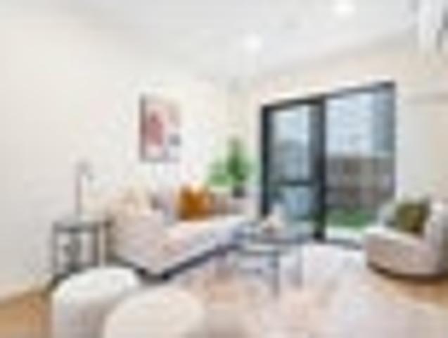Townhouse for rent in Henderson, Henderson-Massey