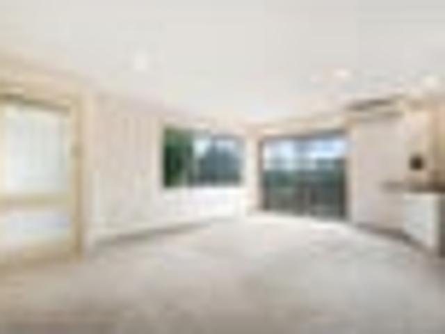 Apartment for rent in Te Atatū South, Henderson-Massey