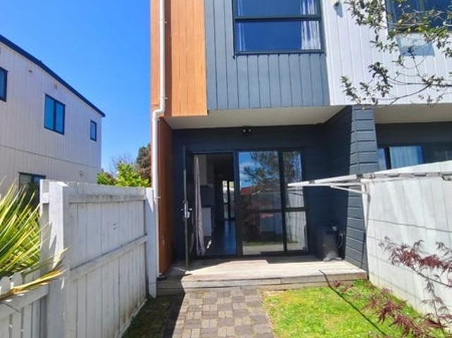 House for rent in Henderson, Henderson-Massey