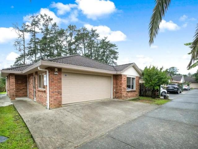 House for rent in McLaren Park, Henderson-Massey