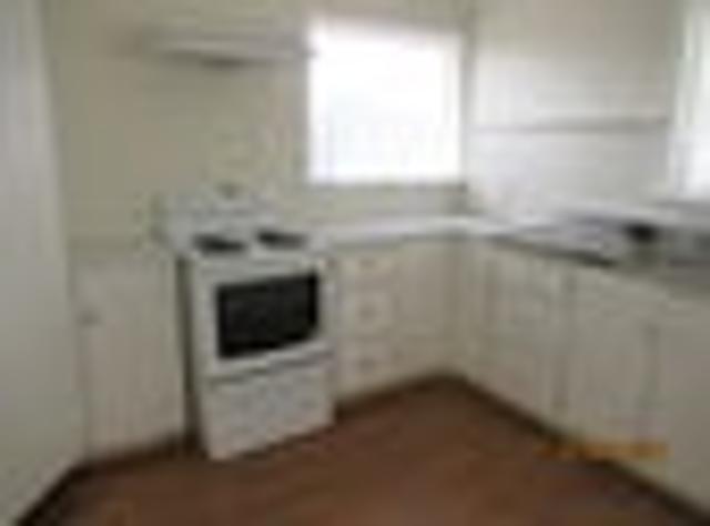 House for rent in Henderson-Massey, Rapanui