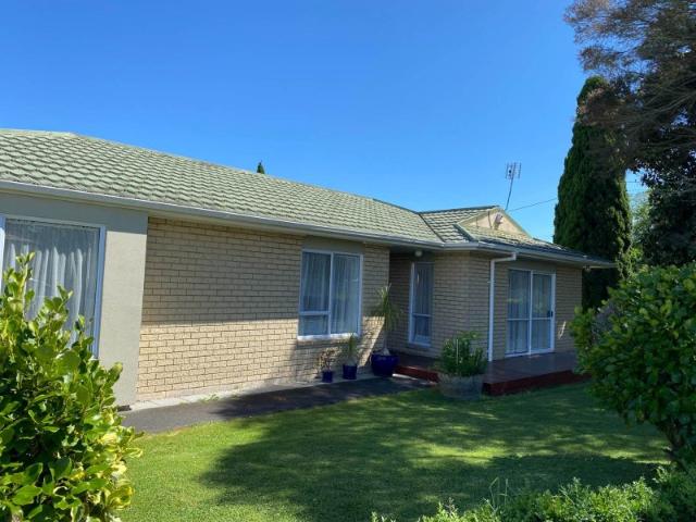 House for rent in Henderson, Henderson-Massey