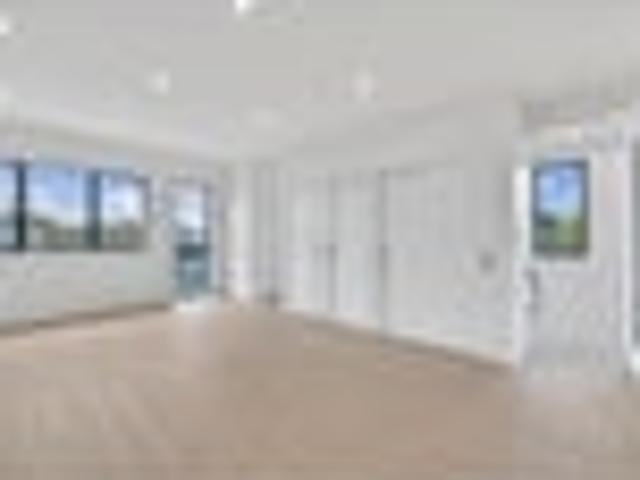 Townhouse for rent in Henderson, Henderson-Massey