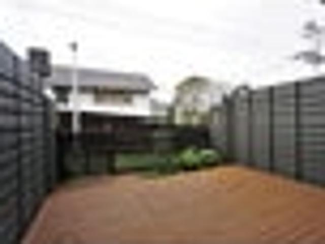 Townhouse for rent in Rapanui