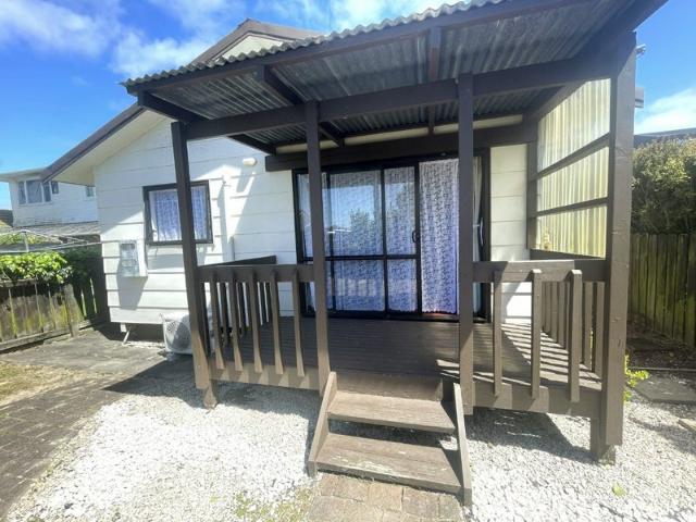 House for rent in McLaren Park, Henderson-Massey