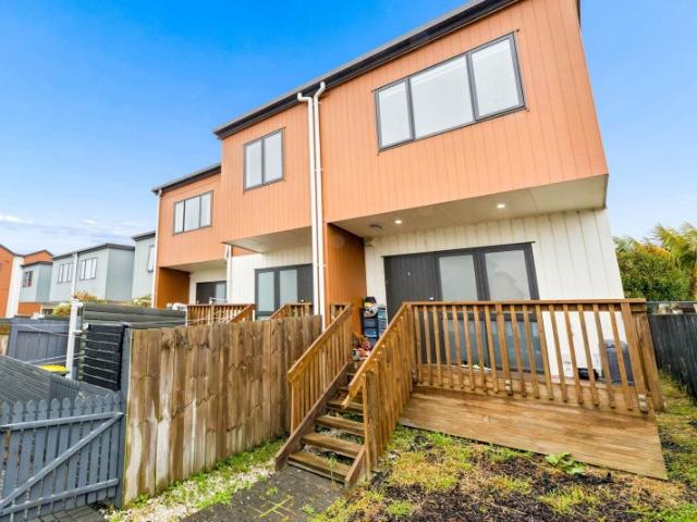 House for rent in Henderson, Henderson-Massey