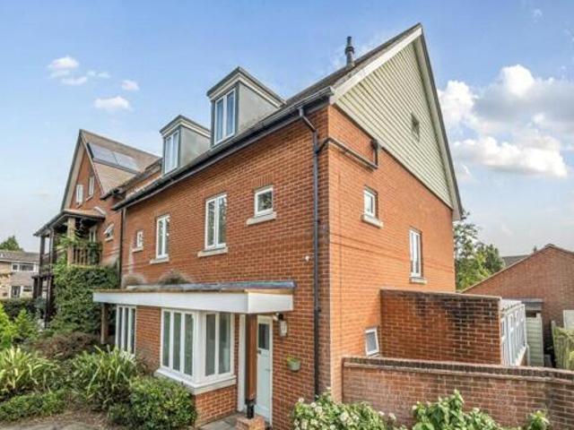 House for sale in Bellfields, Westborough