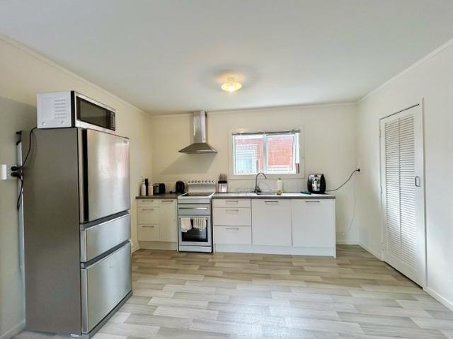 Apartment for rent in Oratia, Oroua County