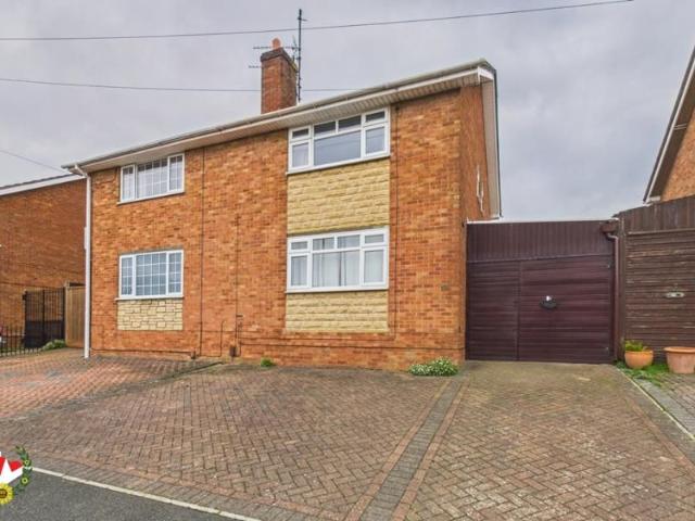 House for rent in Kingsway, Gloucester