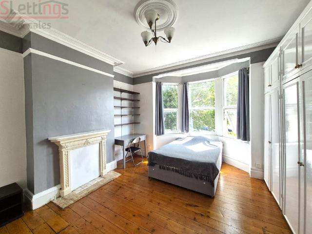 Apartment for rent in Hendon Central, The Hyde