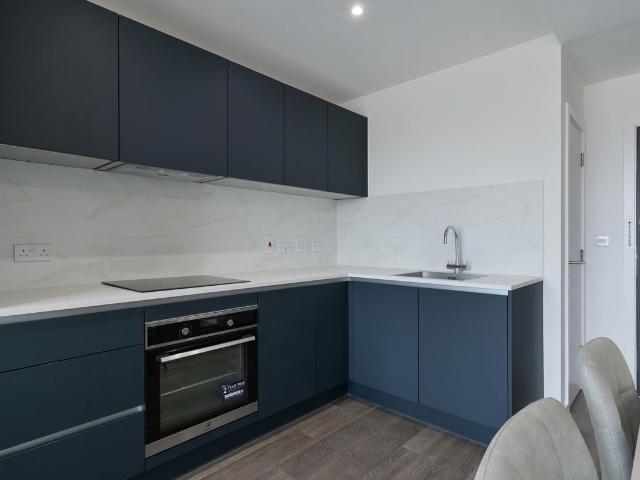 Apartment for rent in West Hendon, Greater London