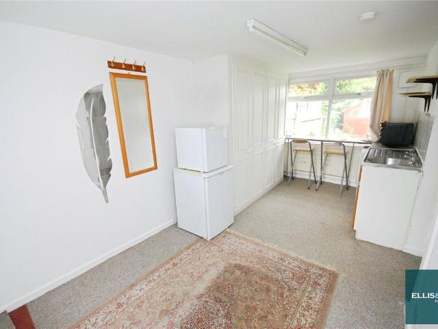 Studio for rent in Golders Green, Greater London