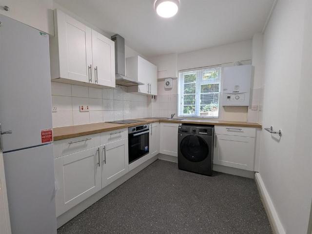 House for rent in Golders Green, Greater London