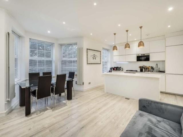 Apartment for rent in Golders Green, Greater London