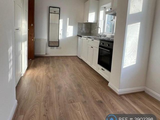 Apartment for rent in Golders Green, Greater London