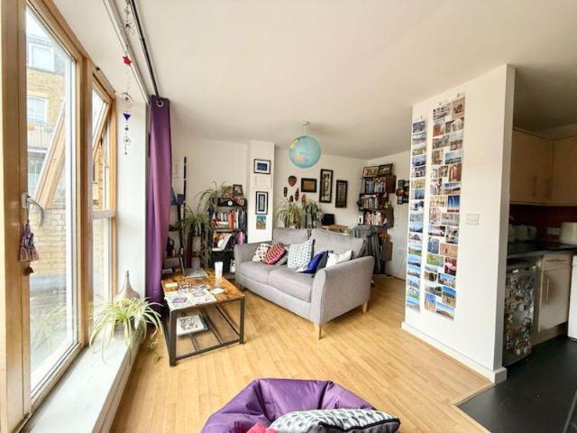 Apartment for rent in Old Kent Road, Greater London