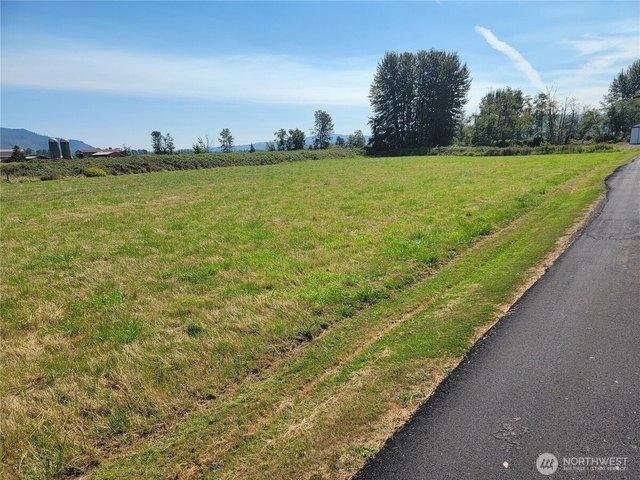 Land for sale in Cathlamet, Wahkiakum County