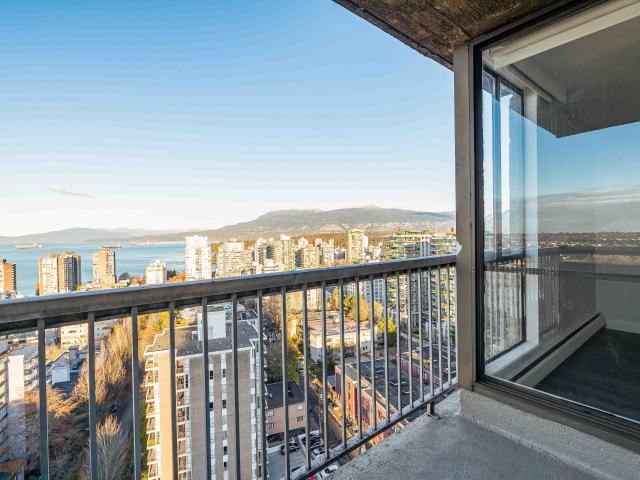 Apartment for rent in Davie Village, Vancouver
