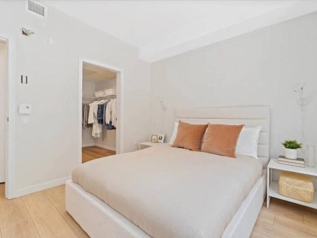 Apartment for rent in Vancouver, British Columbia