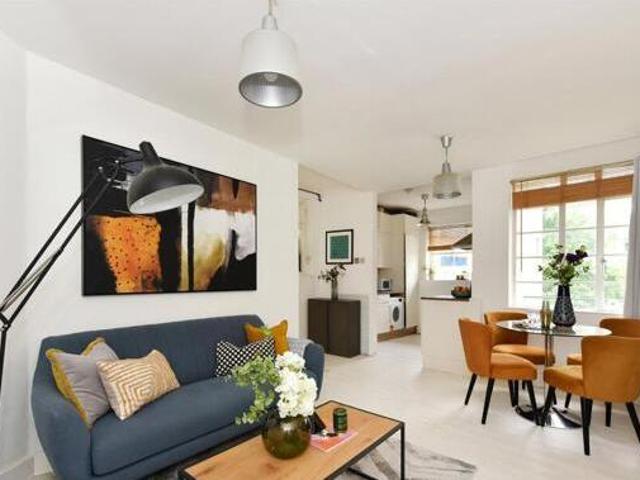 House for sale in Lyons, Greater London