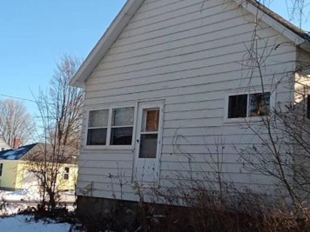 House for sale in Menominee, Michigan