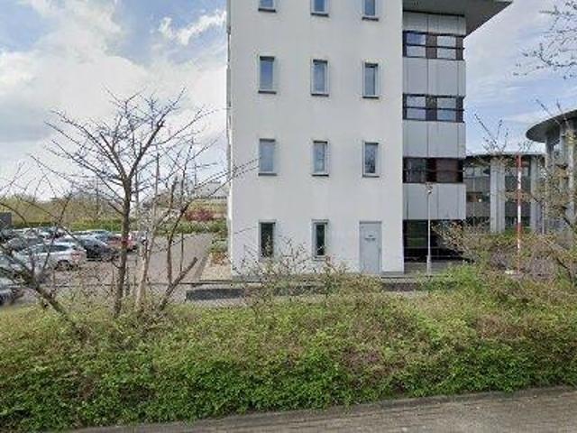Bedrijfspand te huur in Enschede, Overijssel
