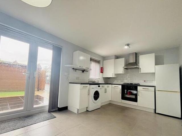 House for rent in Surrey