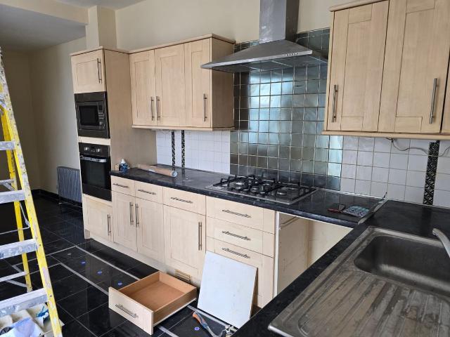 Apartment for rent in Loxford, Seven Kings