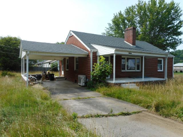 House for sale in Bakersville, North Carolina