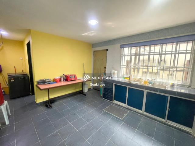 Residential House for sale in Country Heights Damansara, Kuala Lumpur