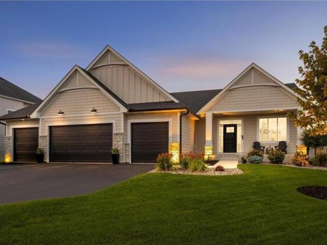 House for sale in Lakeville