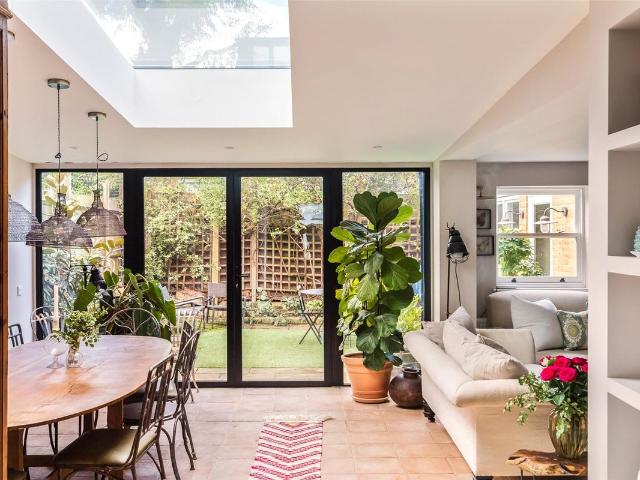 House for rent in London Borough of Wandsworth, Greater London