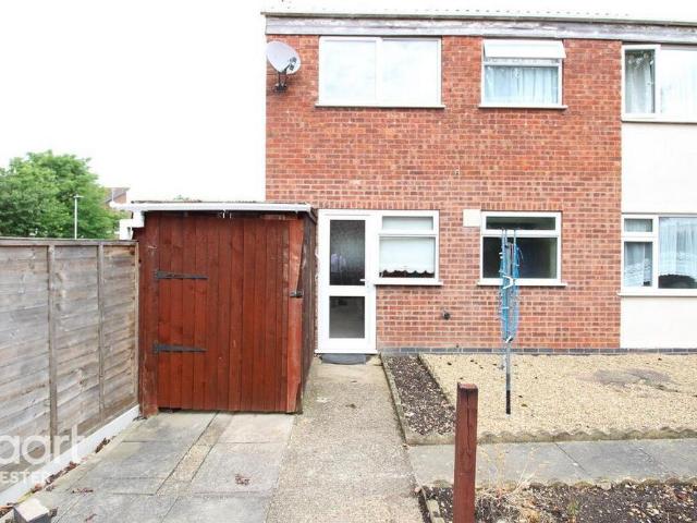Apartment for rent in Eyres Monsell, Leicester