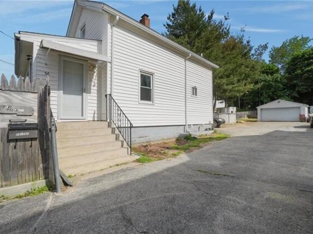 House for sale in Wanskuck, Providence