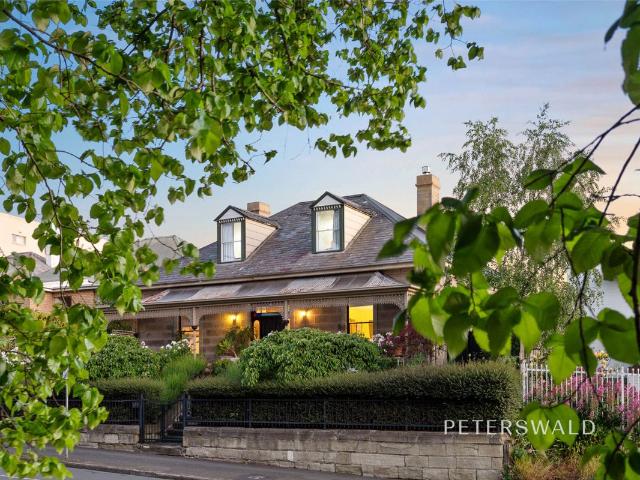 House for sale in Battery Point