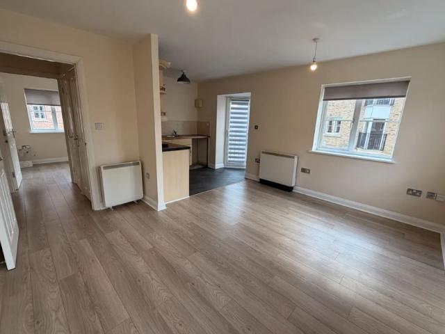 Apartment for rent in Far Cotton and Delapre, Far Cotton