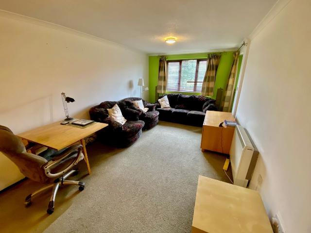 Apartment for rent in Far Cotton and Delapre, Far Cotton