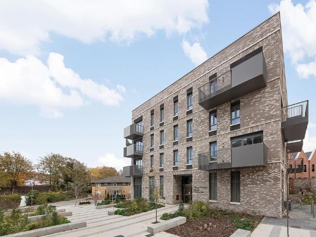 Apartment for rent in Charlton Riverside, Greater London