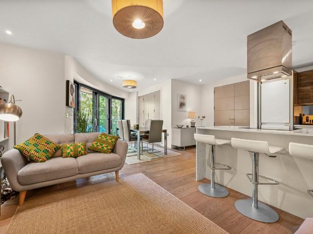 Apartment for rent in Putney, Greater London