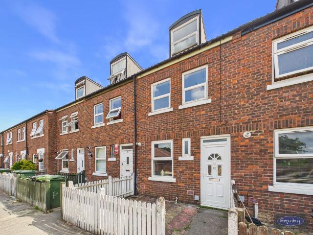 House for rent in London Borough of Lewisham, Greater London
