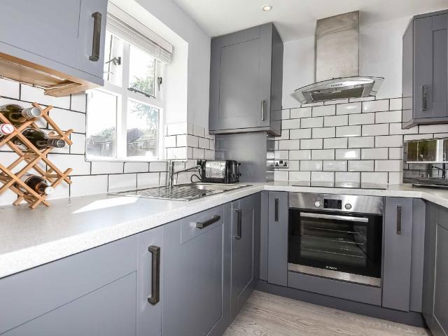 House for rent in Furzedown, Greater London