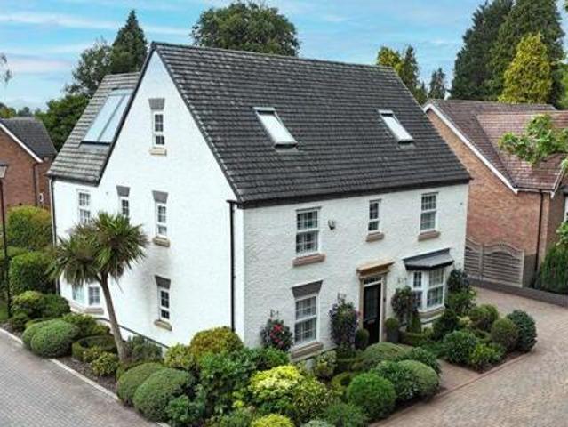 House for sale in Tettenhall, West Midlands