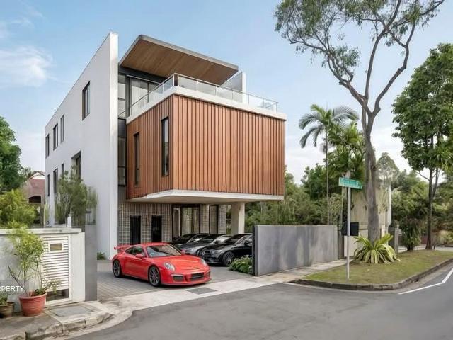 Detached House for sale in Ulu Pandan