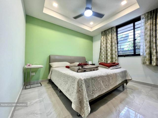 Apartment for sale in Ulu Pandan