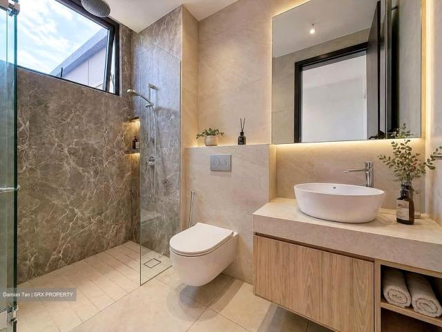 Condominium for sale in Ulu Pandan