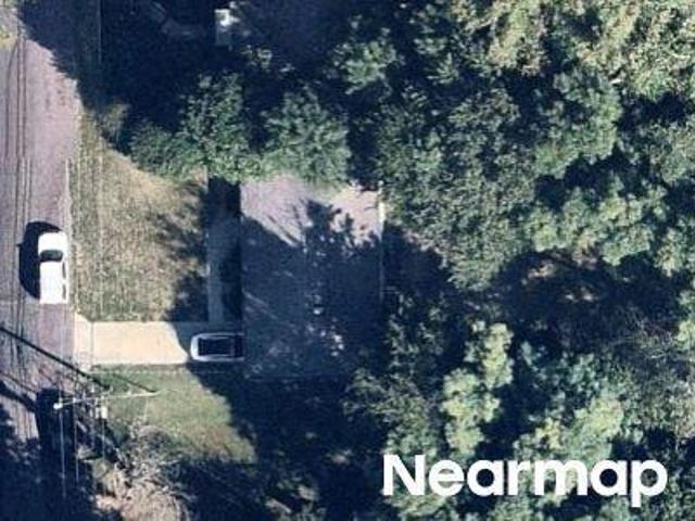 House for sale in Alton, Illinois