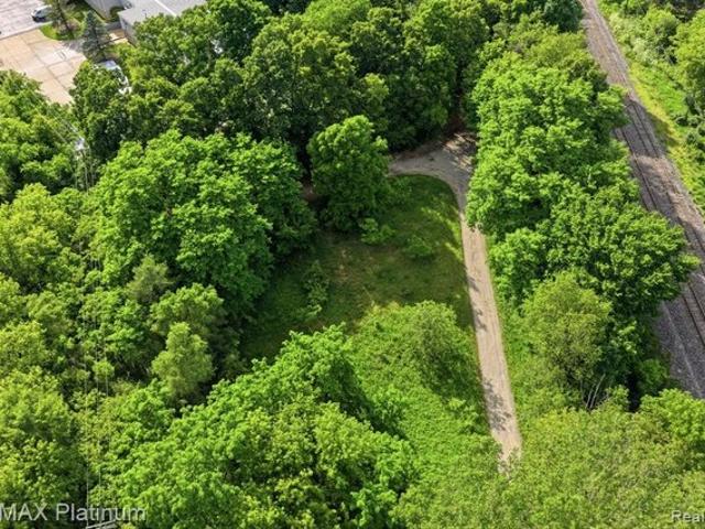 Land for sale in Howell, Michigan