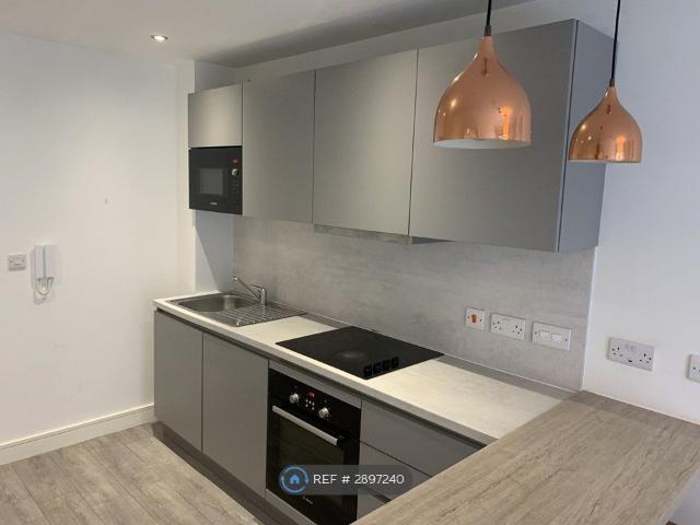 Studio for rent in Neepsend, South Yorkshire